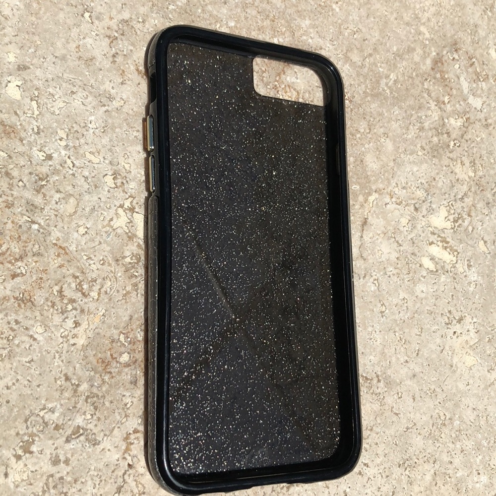 iPhone 6/6s. - Picture 2 of 3